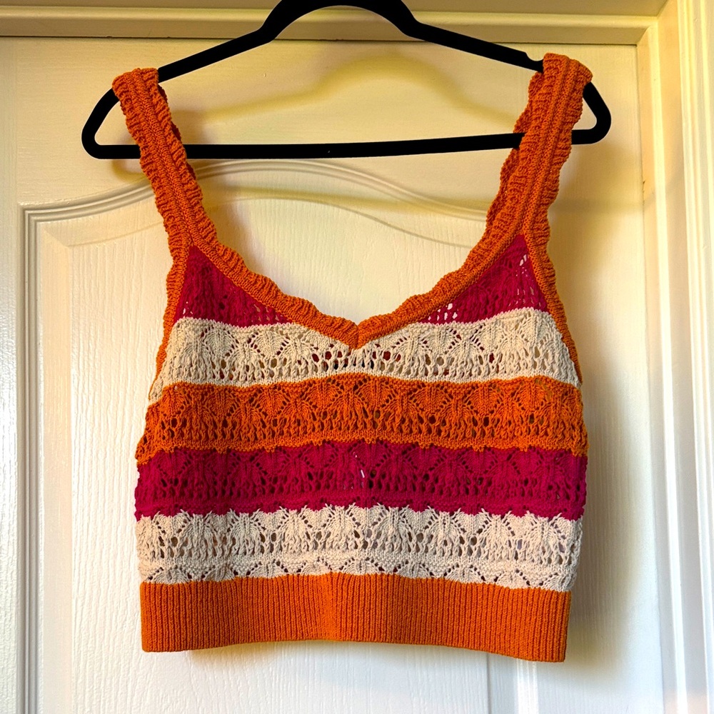 NWT express top. Size L.